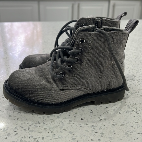 Zara kids boots - Picture 2 of 5